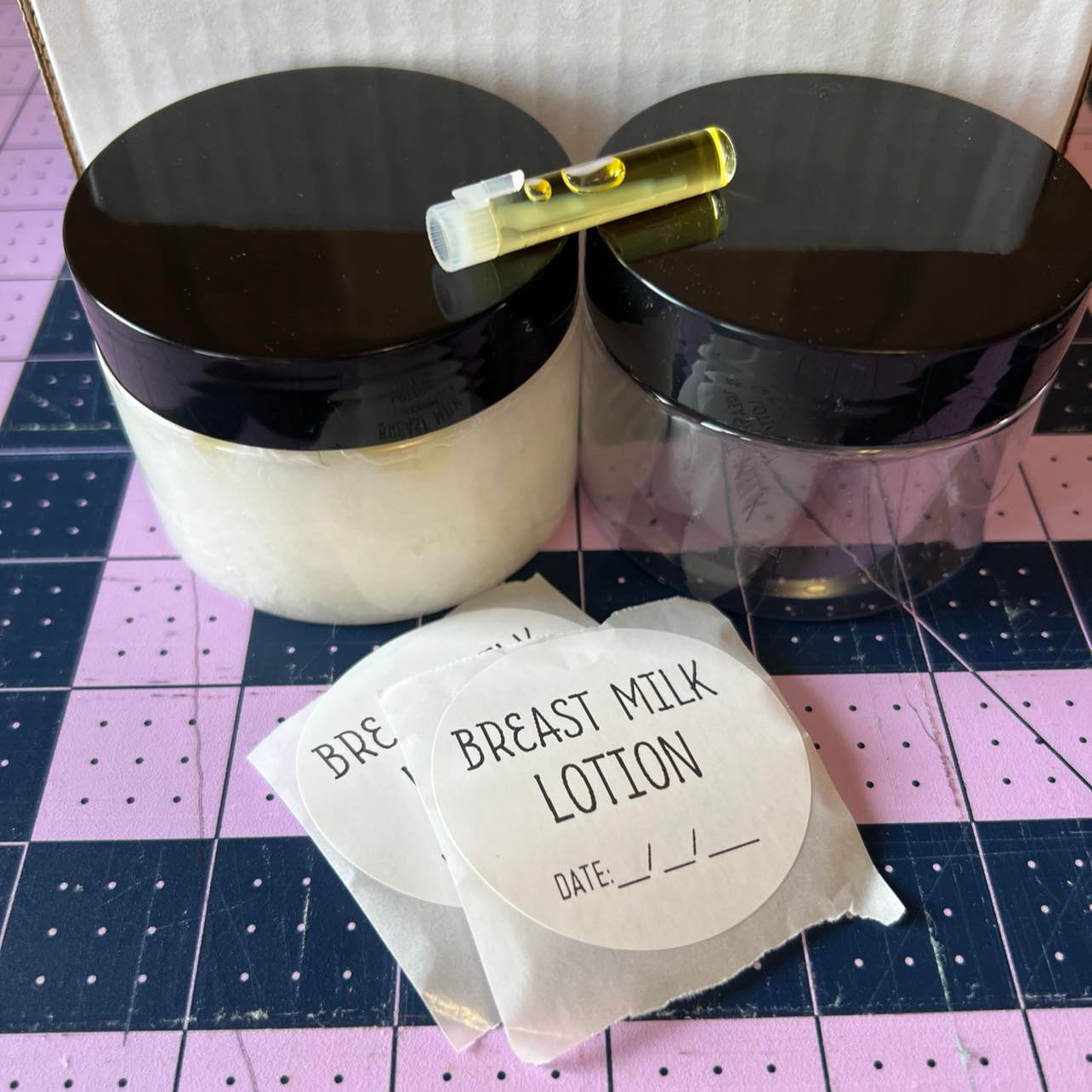 Breast Milk Lotion Making Kit - Makes 8oz of Breast Milk Lotion